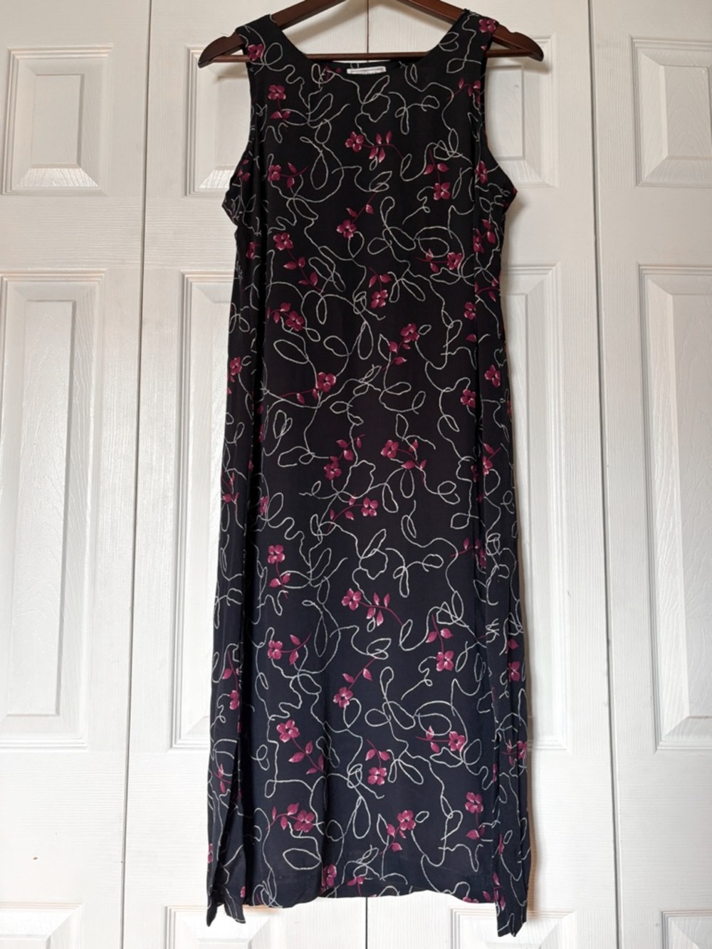 Vintage 90s Jennifer Moore Sheath Style Midi Dress Black & Purple Floral